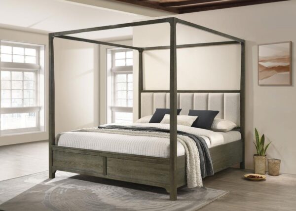 Gran Park King Canopy Bed